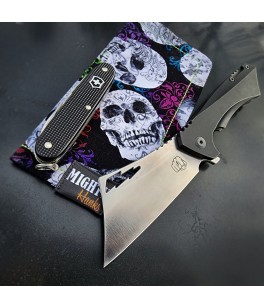 Motley Skulls Mighty Mini with Microfiber